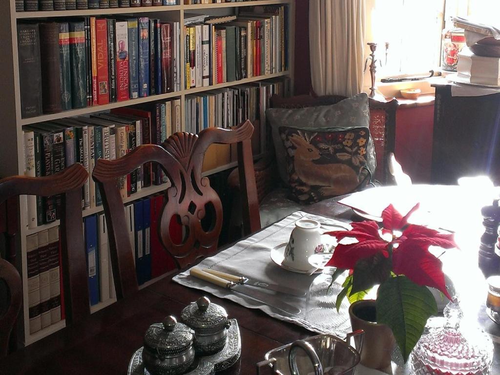 Bed and Breakfast Iolanthe Londres Exterior foto