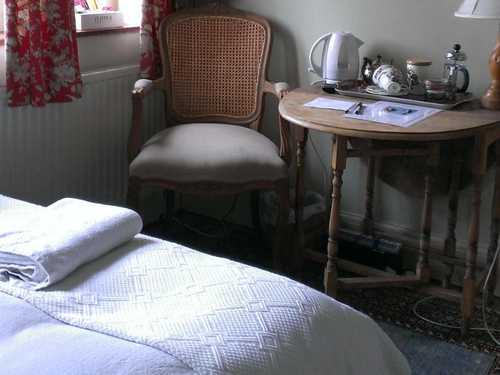 Bed and Breakfast Iolanthe Londres Habitación foto